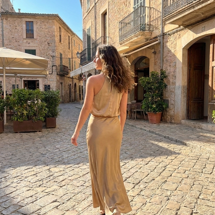 Vestido Midi Satin Halter