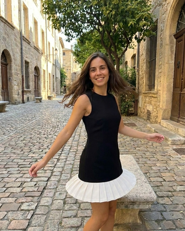 Vestido Corto Contrast